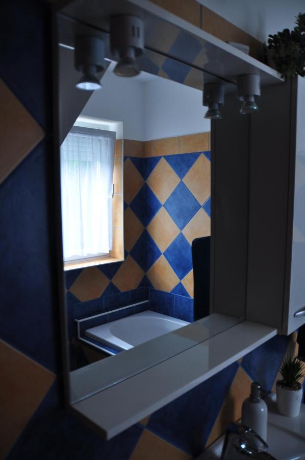 Gyorszem Apartman Buitenkant foto